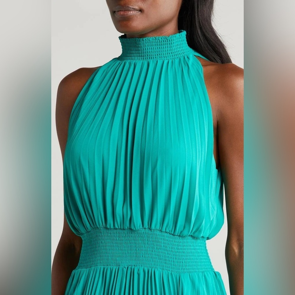 HALOGEN Pleated Sharkbite Hem Midi Dress In Miami Green M - Picture 7 of 8